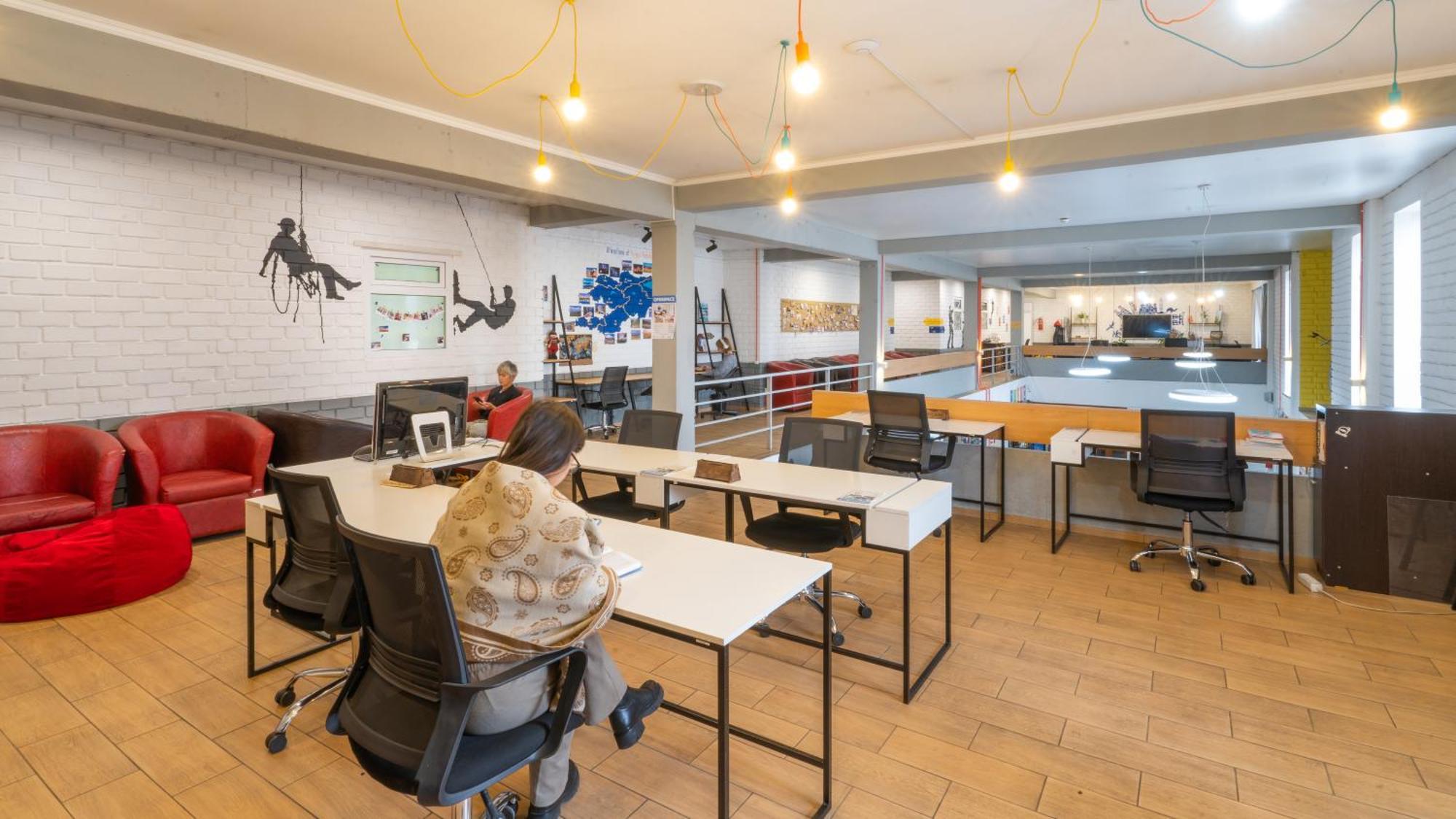 Ololofreelander Hostel&Coworking Bishkek Exterior photo